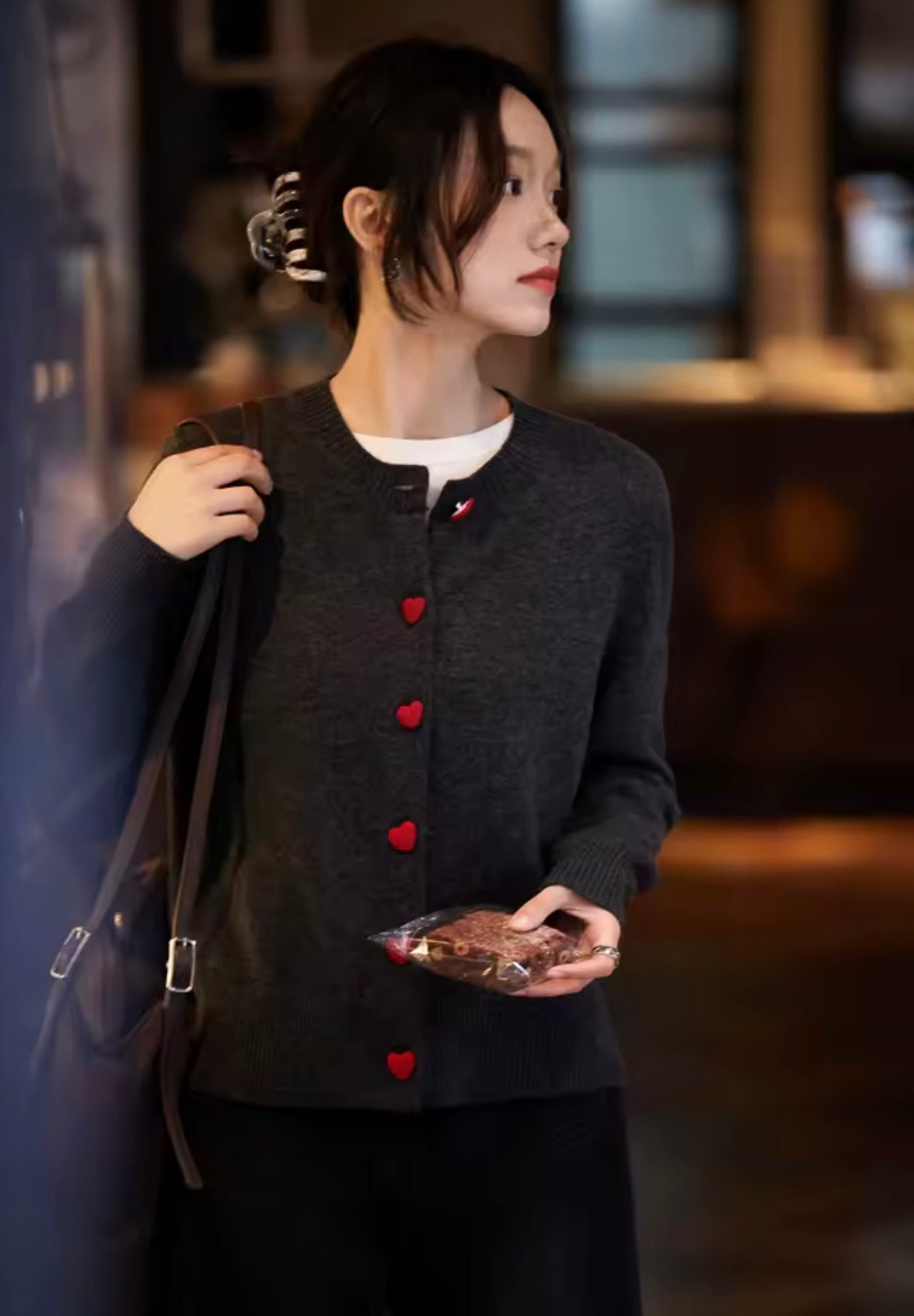 MAGLIONE CARDIGAN IN MORBIDA MAGLIA DI LANA
